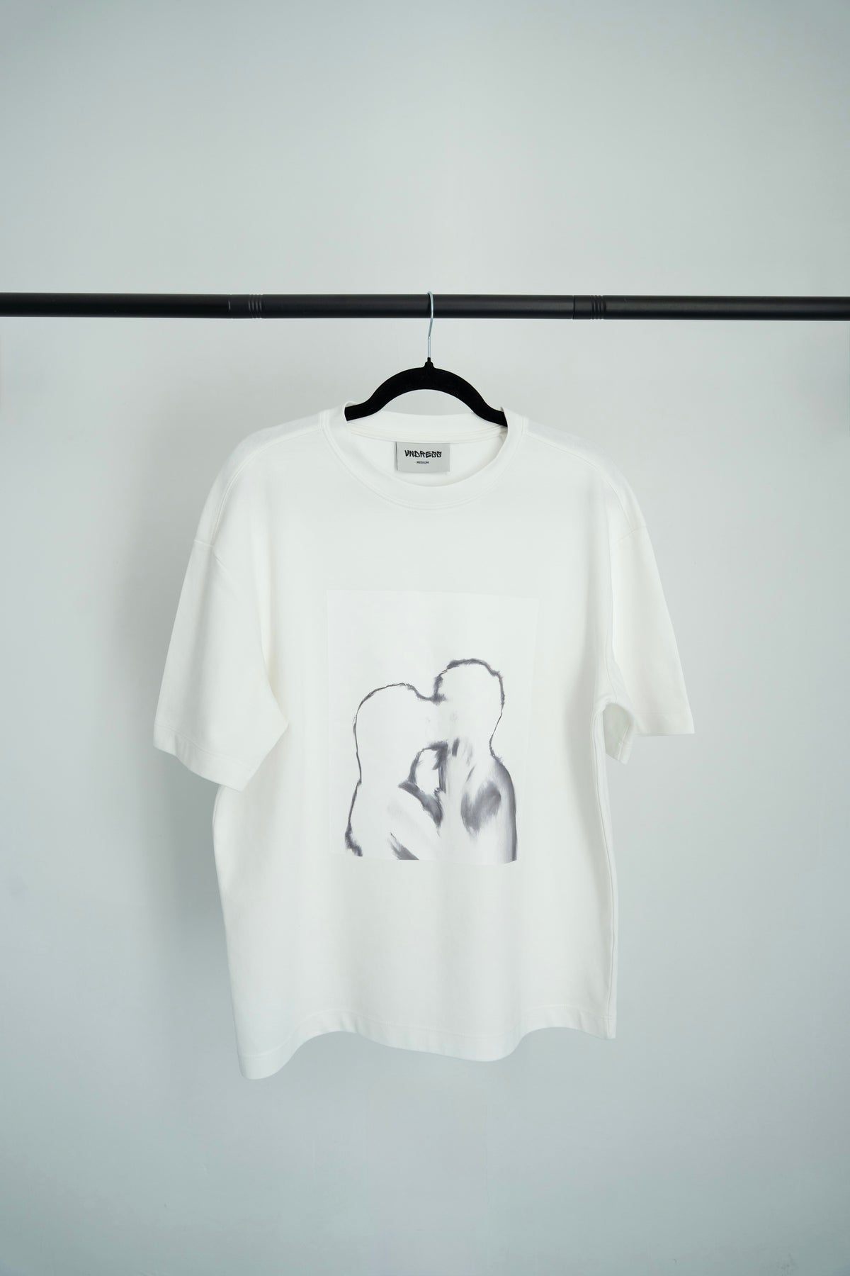 PHILIA TEE